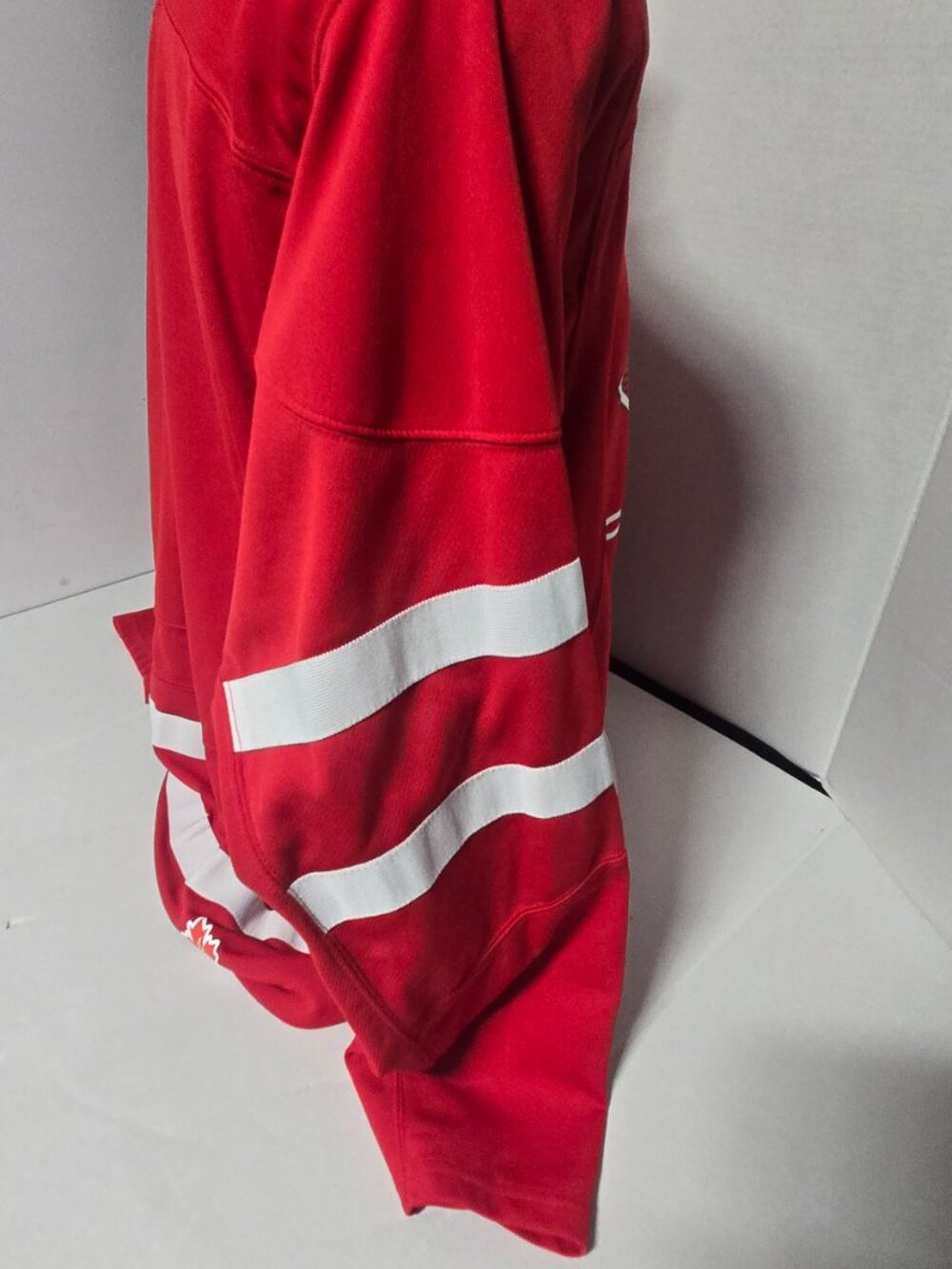 🇨🇦 Team Canada Vancouver 2010 Olympic Hockey Jersey – Men’s Large - Picture 5 of 16